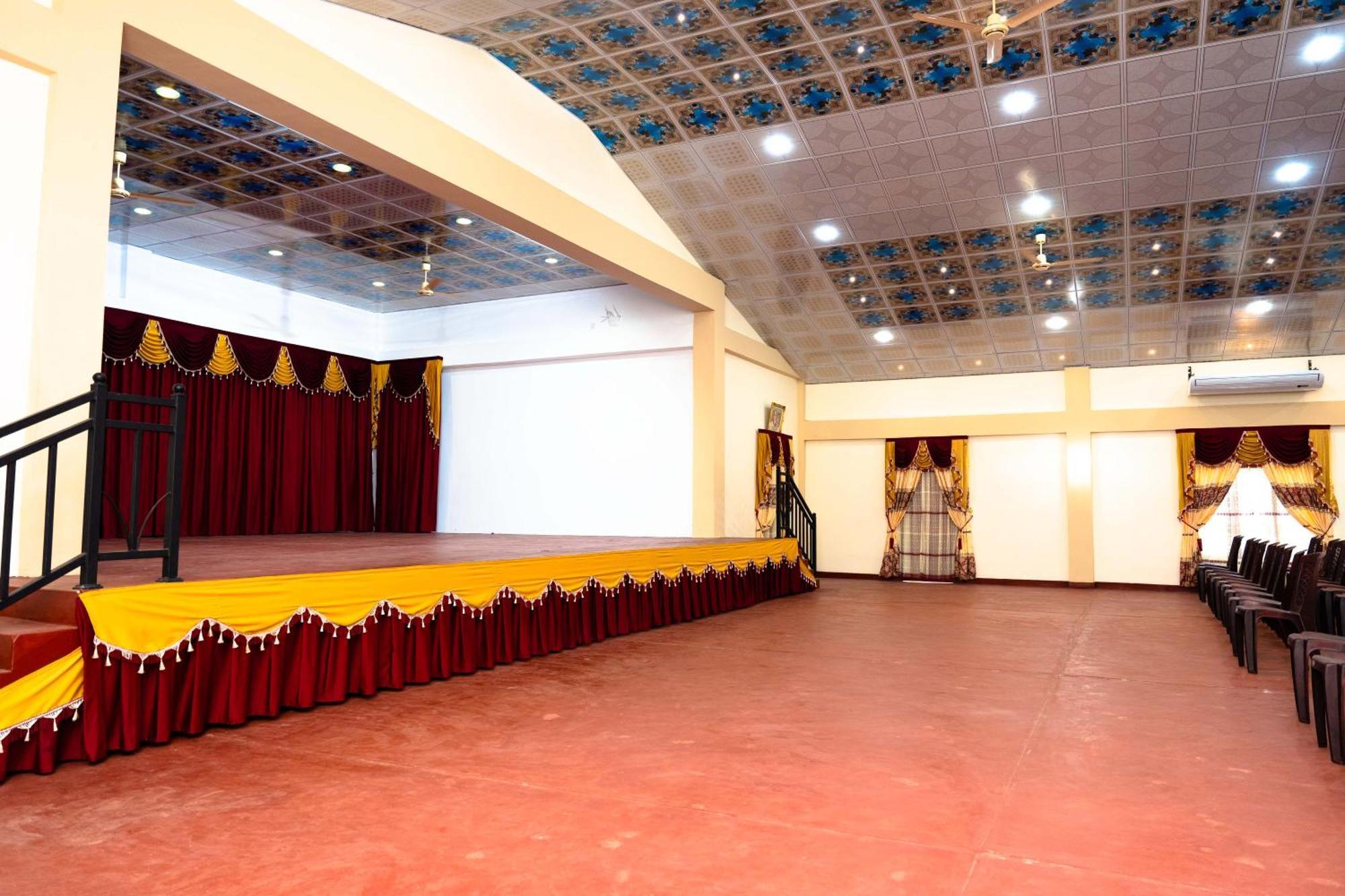 ג'פנה Pgs Hall מראה חיצוני תמונה